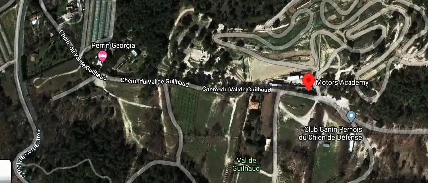 Motors Academy à Pernes-les-Fontaines