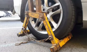 Les propri&eacute;taires de voitures peuvent s'attendre &agrave; une mauvaise surprise lorsque leur v&eacute;hicule est enlev&eacute; par une fourri&egrave;re. En effet, les prix des fourri&egrave;res automobiles sont en train d'exploser en 2024, et cette tendance ne semble pas pr&ecirc;te &agrave; s'arr&ecirc;ter. [&hellip;]