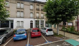 Auto Ecole Jaune Vert. S. Maréchal à Baccarat