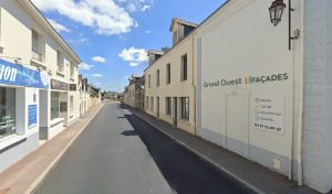 AMBON CONDUITE à Ambon