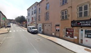 Auto Ecole De Coudes à Coudes