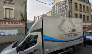 Ladraa Zohrer à Rosny-sous-Bois